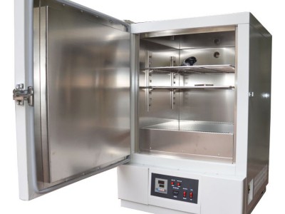结构优良小型高温烤箱检测产品耐温性能图1